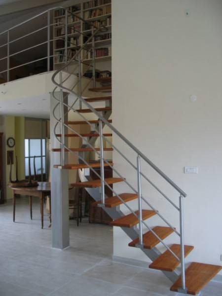 Fabrication d'un escalier bois / inox